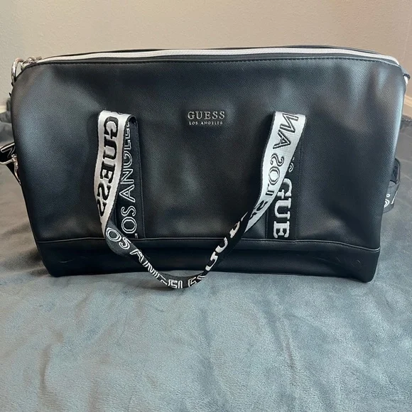 GUESS Black and White Shoulder Bag - Picture 9 of 12